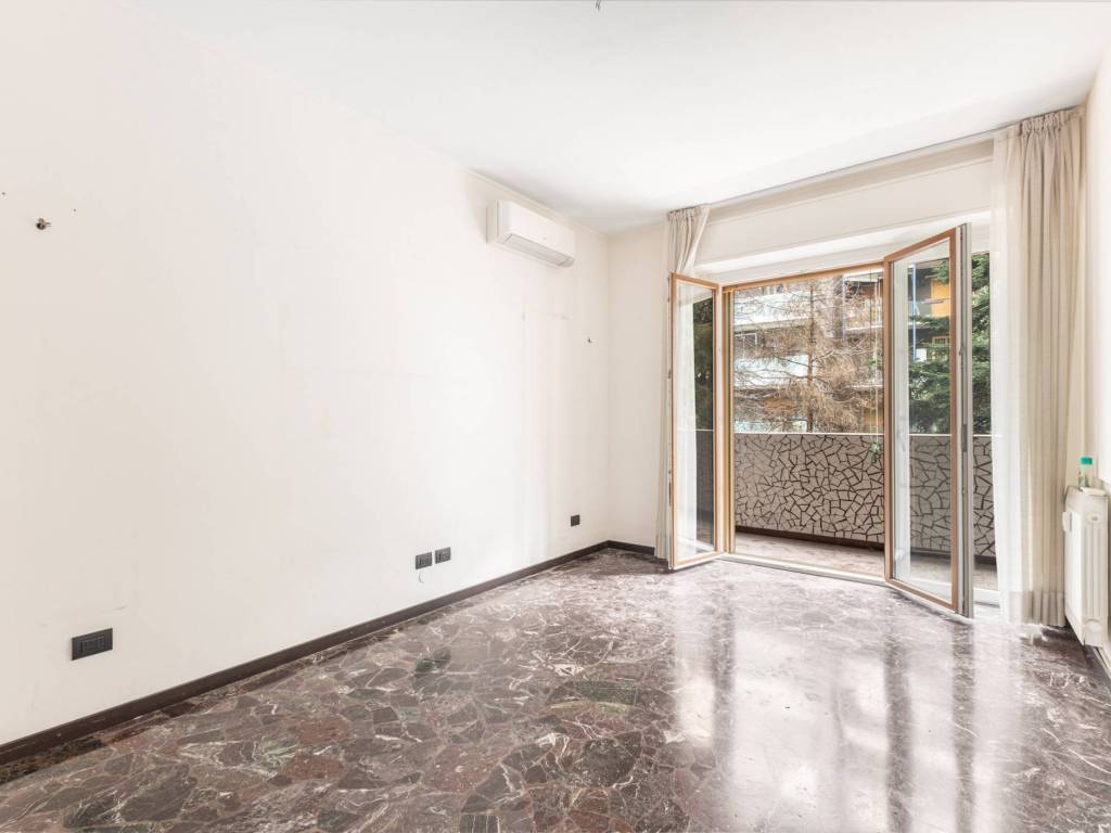 appartamento in vendita a Milano in zona Maggiolina