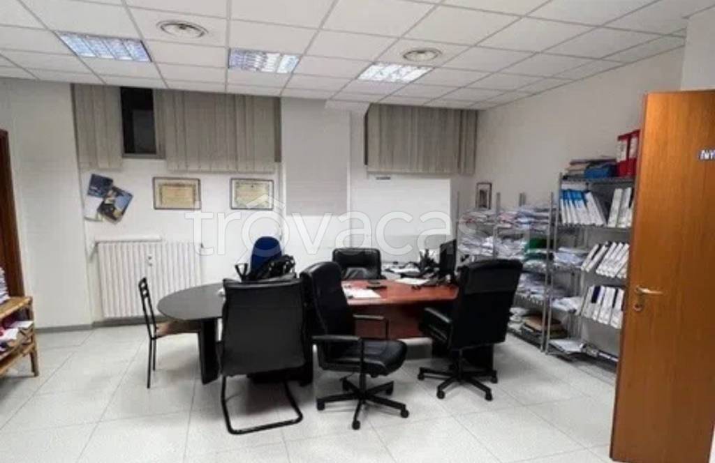 ufficio in vendita a Milano in zona Porta Romana