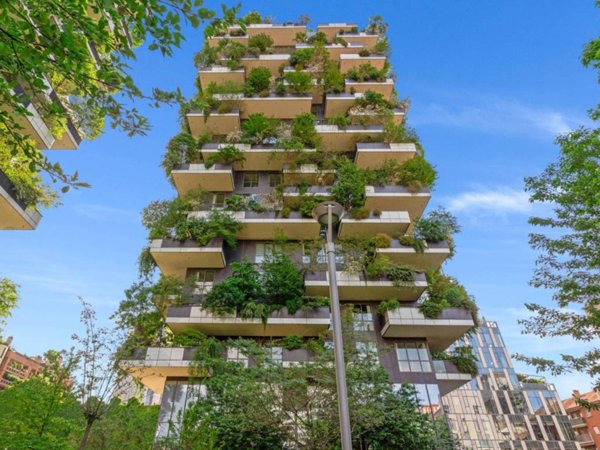 appartamento in vendita a Milano in zona Isola