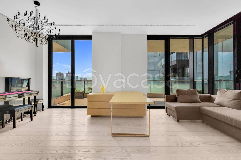 appartamento in vendita a Milano in zona Porta Nuova