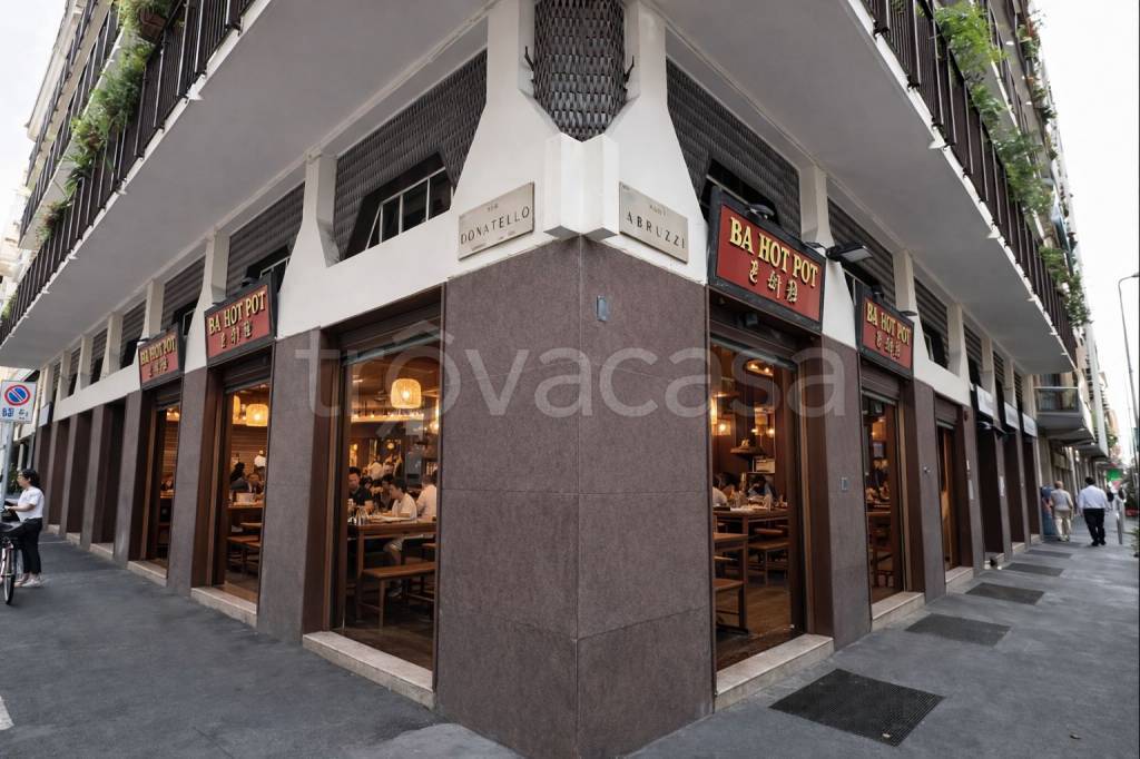 negozio in vendita a Milano in zona Città Studi