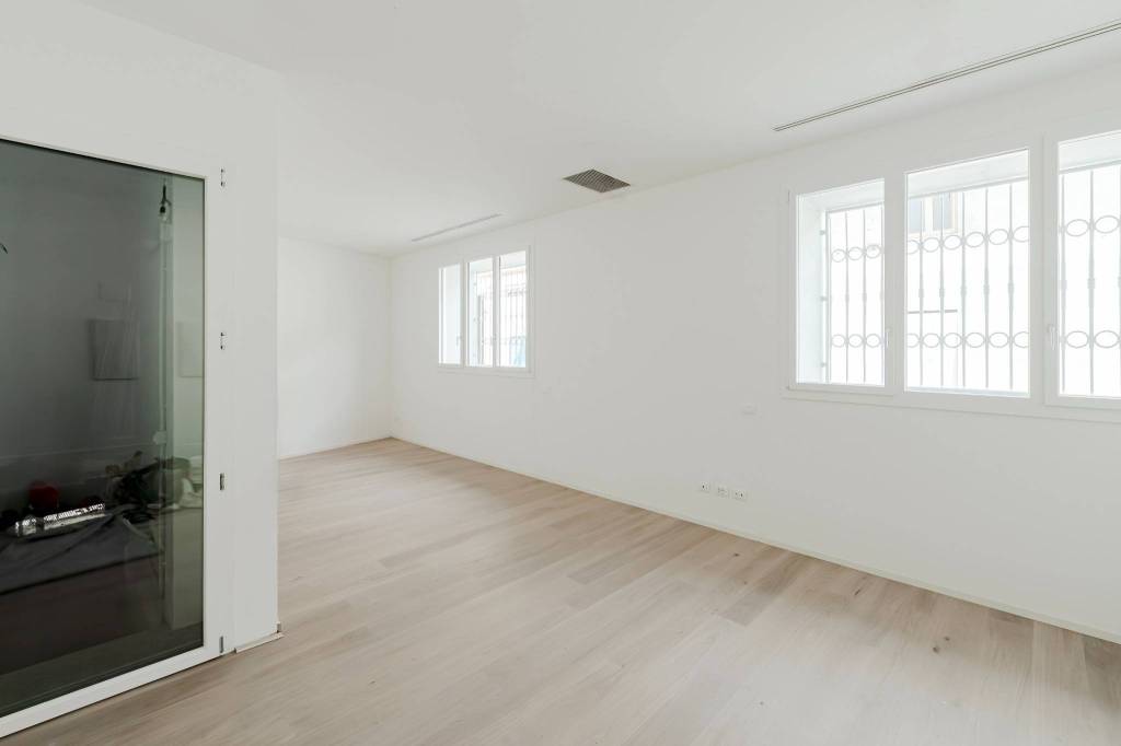 appartamento in vendita a Milano in zona Bovisa