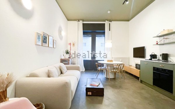 appartamento in vendita a Milano in zona Lambrate