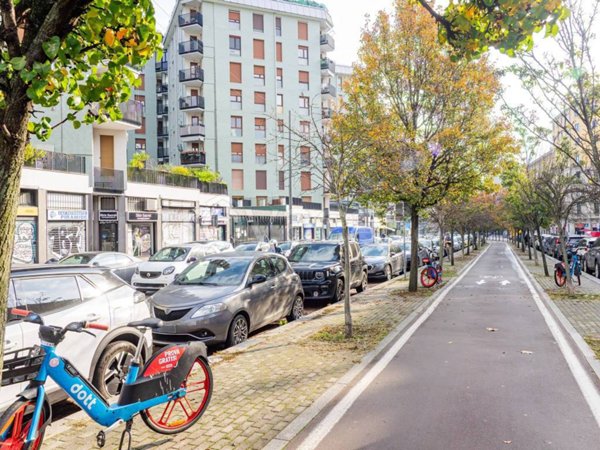 appartamento in vendita a Milano in zona Piazzale Lodi