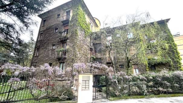 appartamento in vendita a Milano in zona San Siro