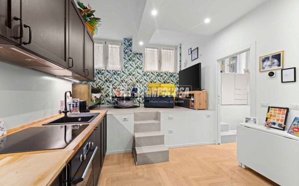 appartamento in vendita a Milano in zona Porta Vittoria