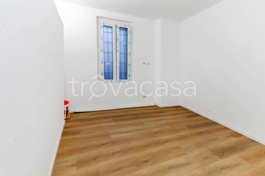 appartamento in vendita a Milano in zona Corvetto