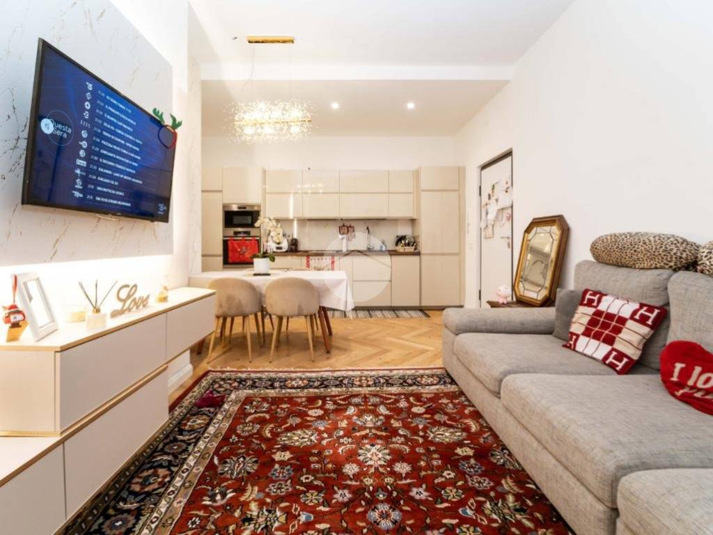 appartamento in vendita a Milano in zona Piazzale Lodi