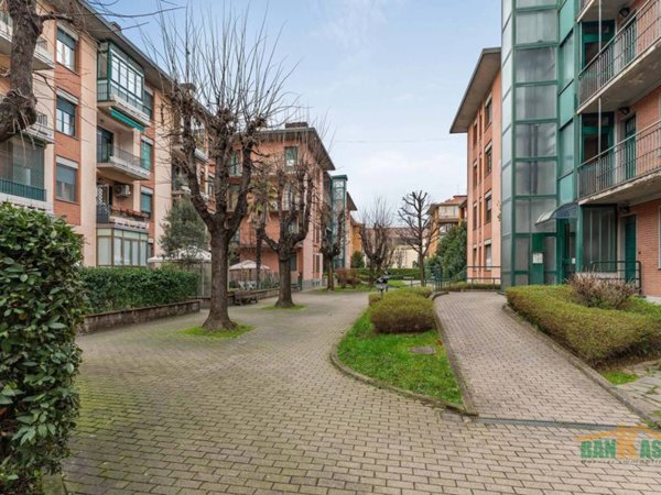 appartamento in vendita a Milano in zona Bicocca