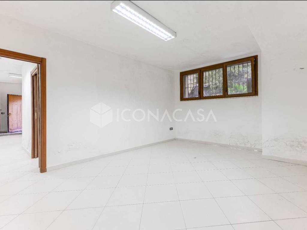 ufficio in vendita a Milano