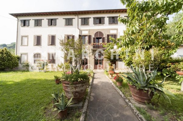 villa in vendita a Milano in zona Cadorna