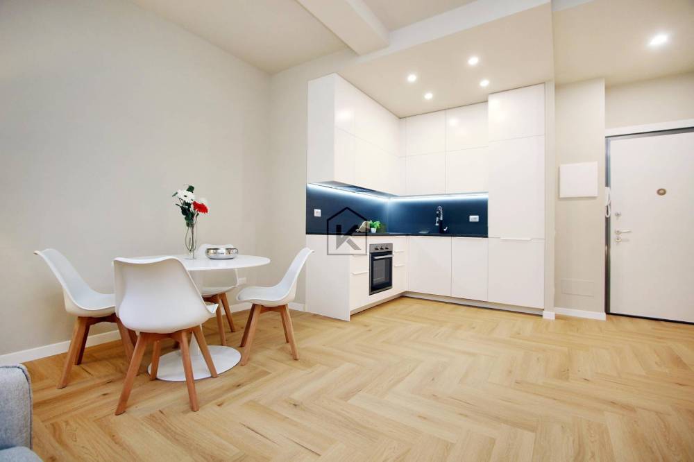 appartamento in vendita a Milano in zona Lorenteggio