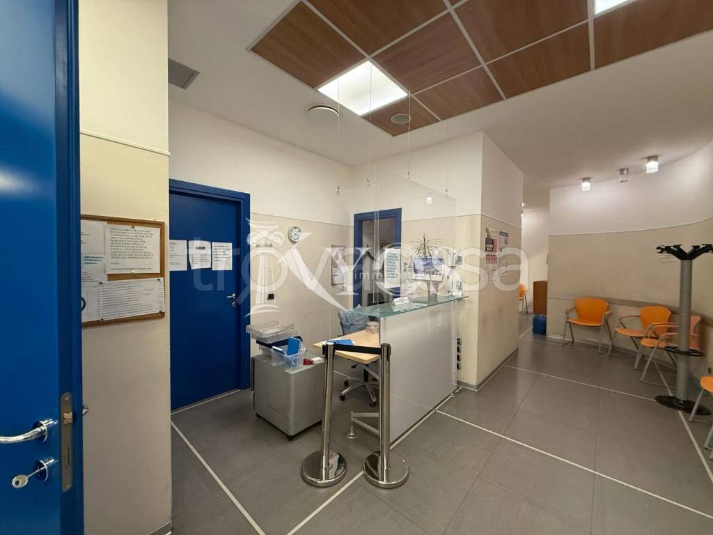 ufficio in vendita a Milano