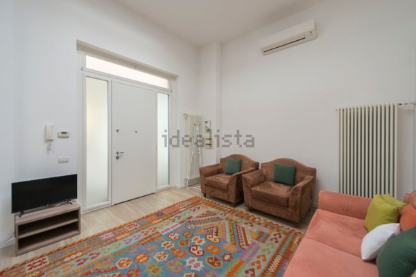 appartamento in vendita a Milano in zona Cinque Giornate