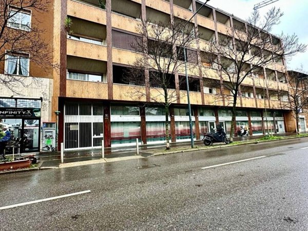 appartamento in vendita a Milano in zona Villapizzone