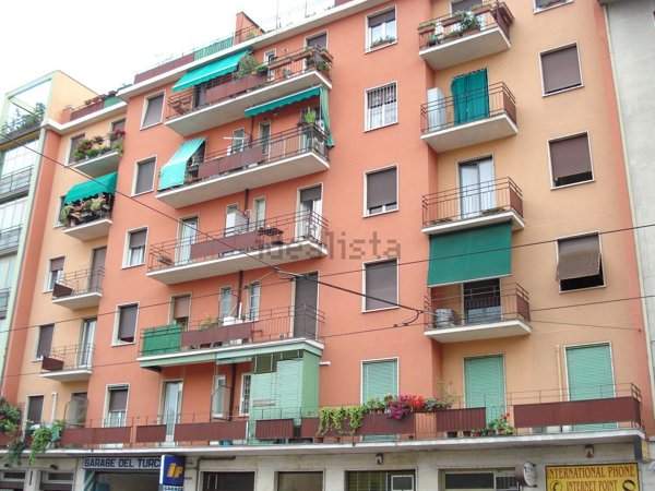 appartamento in vendita a Milano in zona Porta Vittoria