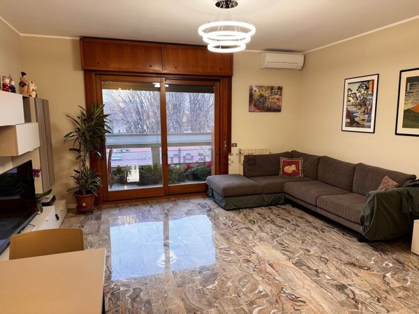appartamento in vendita a Milano in zona Bovisa