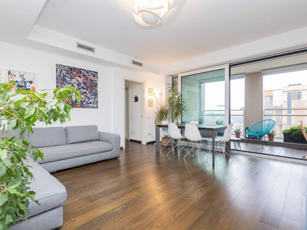 appartamento in vendita a Milano in zona Piazzale Lodi