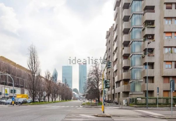 appartamento in vendita a Milano in zona Sempione