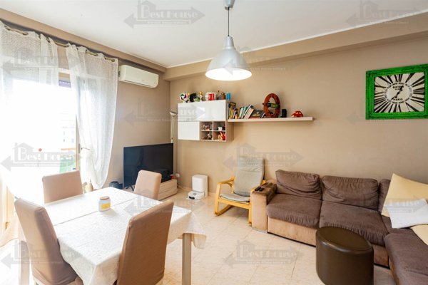 appartamento in vendita a Milano in zona Loreto