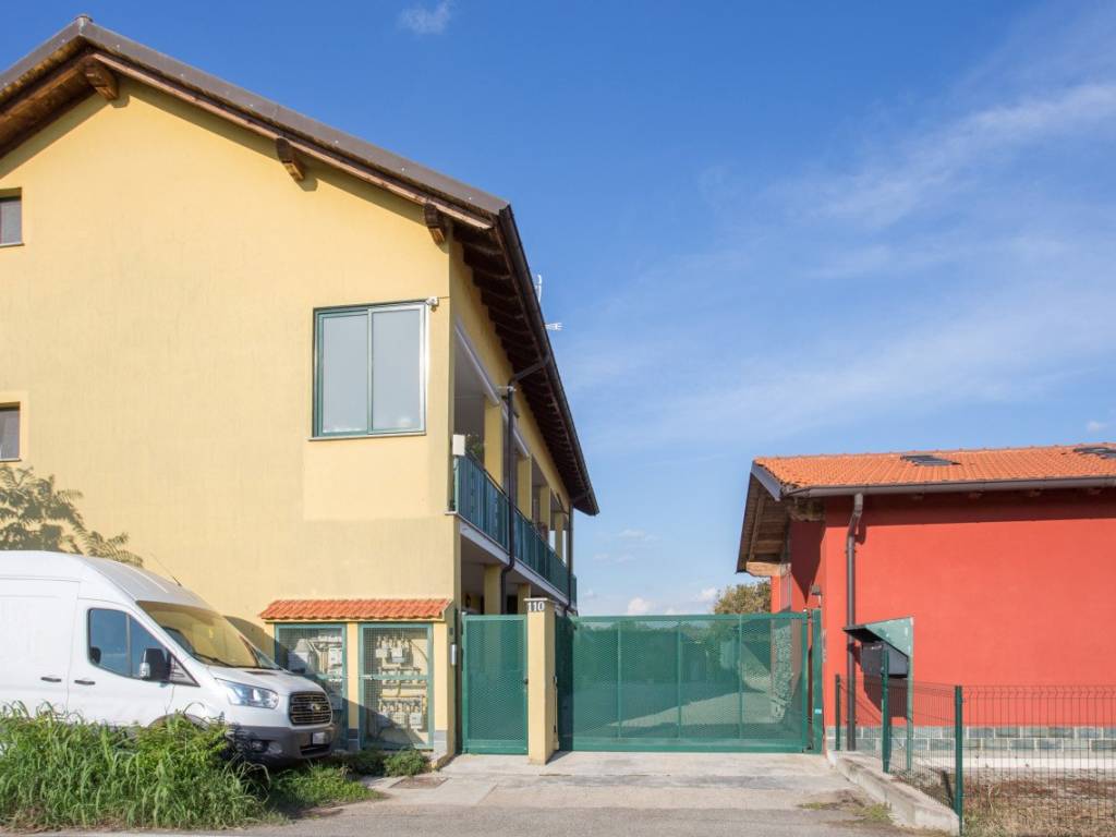 appartamento in vendita a Milano in zona Trenno