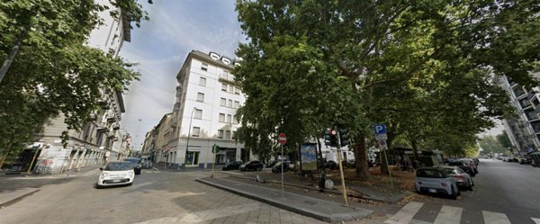 appartamento in vendita a Milano in zona Sempione