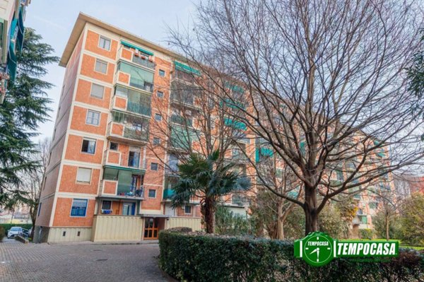 appartamento in vendita a Milano in zona Quartiere degli Olmi