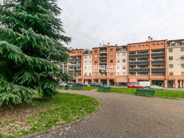 appartamento in vendita a Milano in zona Bruzzano