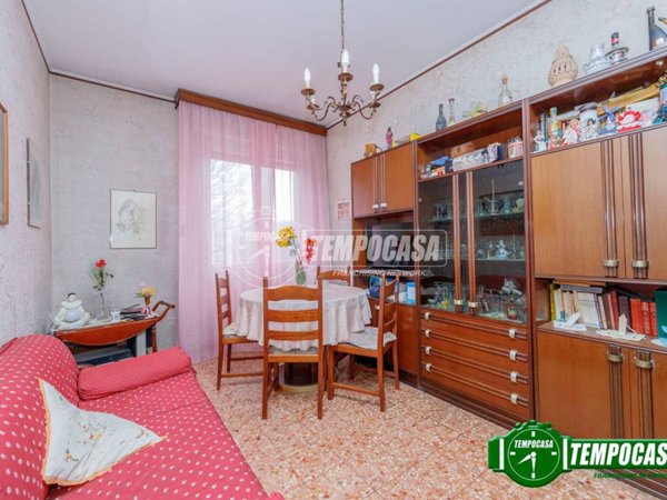 appartamento in vendita a Milano in zona Garegnano