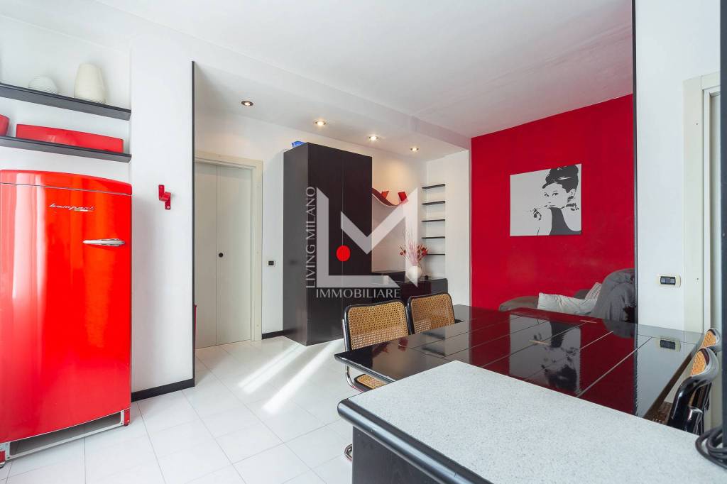 appartamento in vendita a Milano in zona Sempione