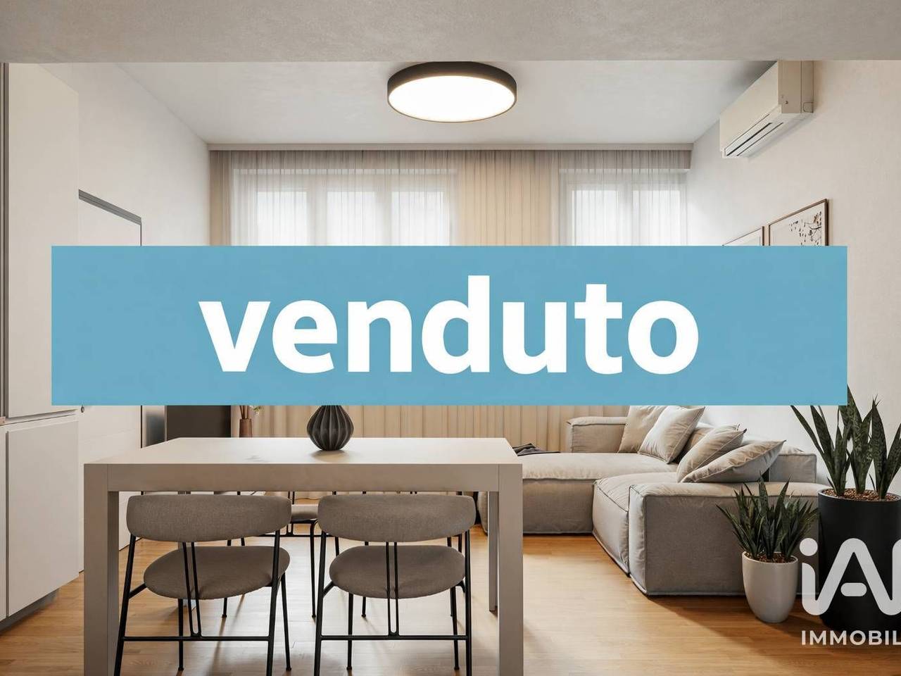 appartamento in vendita a Milano in zona Casoretto