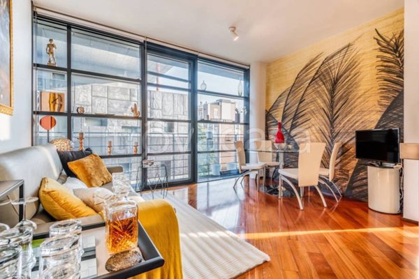 appartamento in vendita a Milano in zona Lambrate