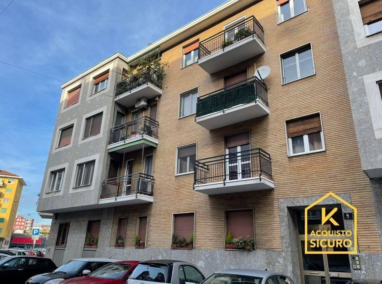 negozio in vendita a Milano in zona Porta Vittoria