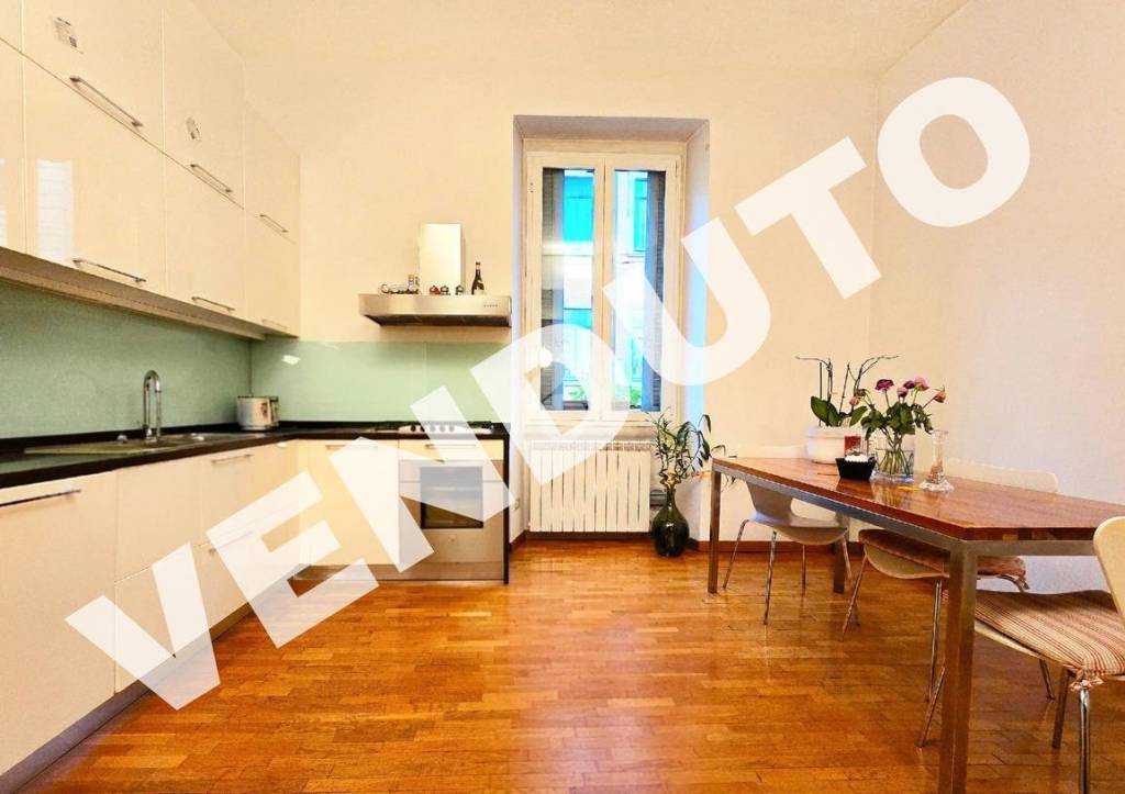appartamento in vendita a Milano in zona Isola