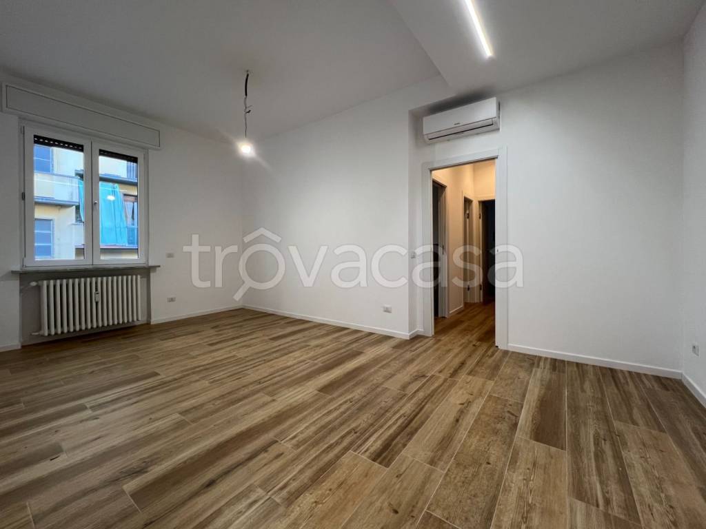 appartamento in vendita a Milano in zona Figino