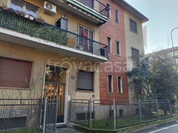appartamento in vendita a Milano in zona Ponte Lambro