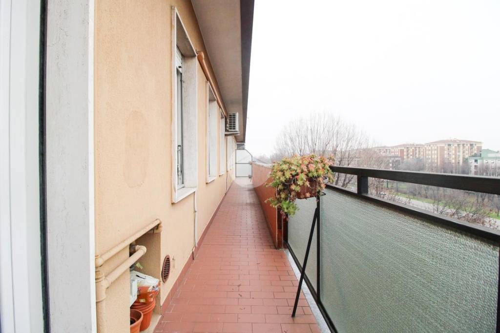 appartamento in vendita a Milano in zona Affori