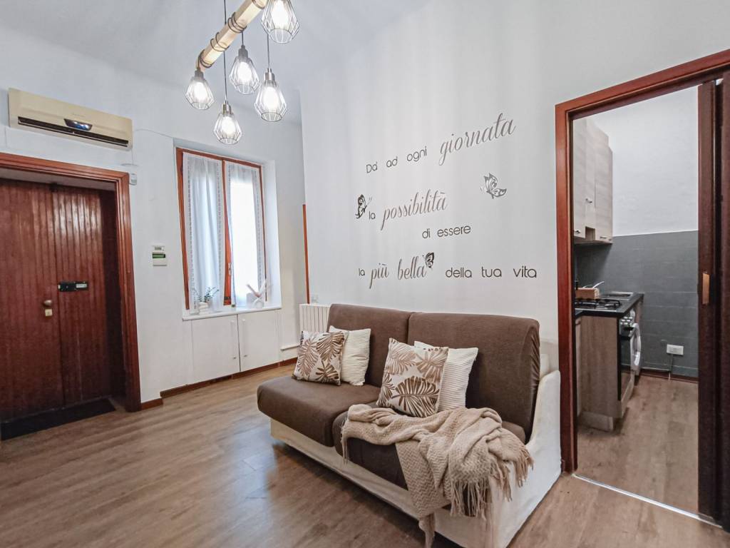 appartamento in vendita a Milano in zona Crescenzago