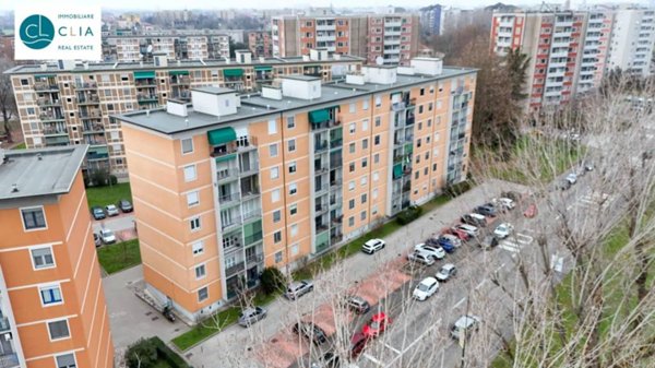 appartamento in vendita a Milano in zona Quartiere degli Olmi