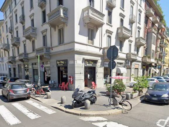 negozio in vendita a Milano in zona Città Studi