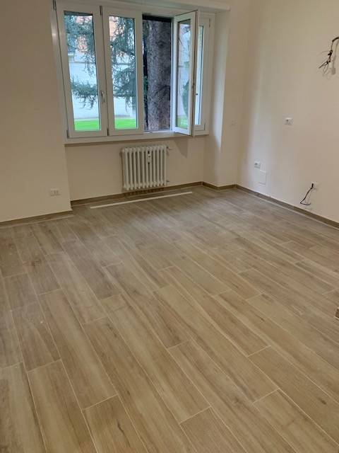 appartamento in vendita a Milano in zona Lambrate