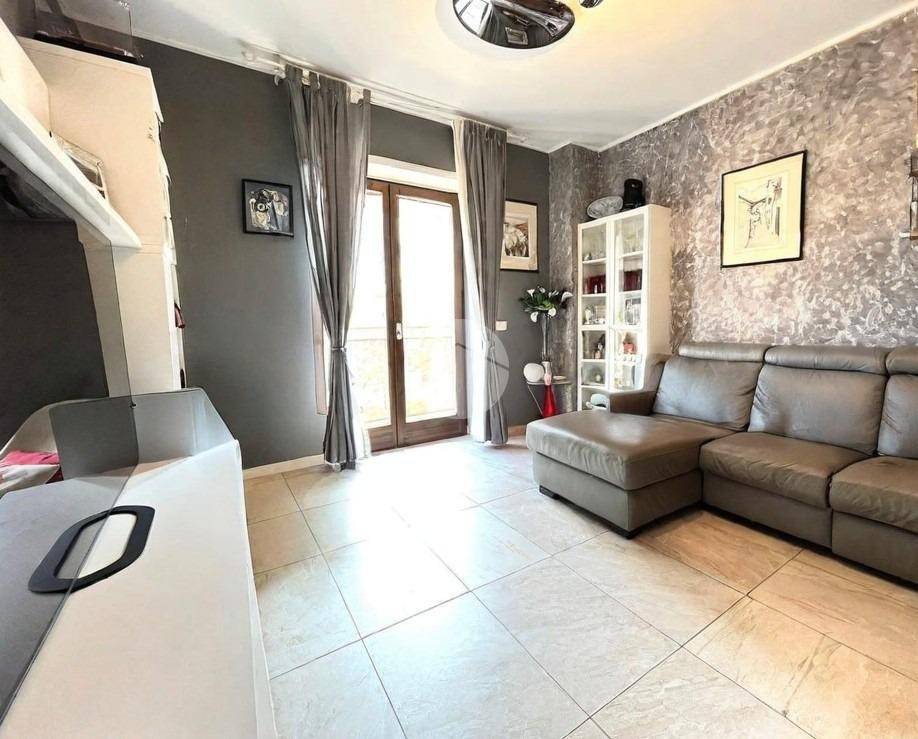 appartamento in vendita a Milano in zona Affori