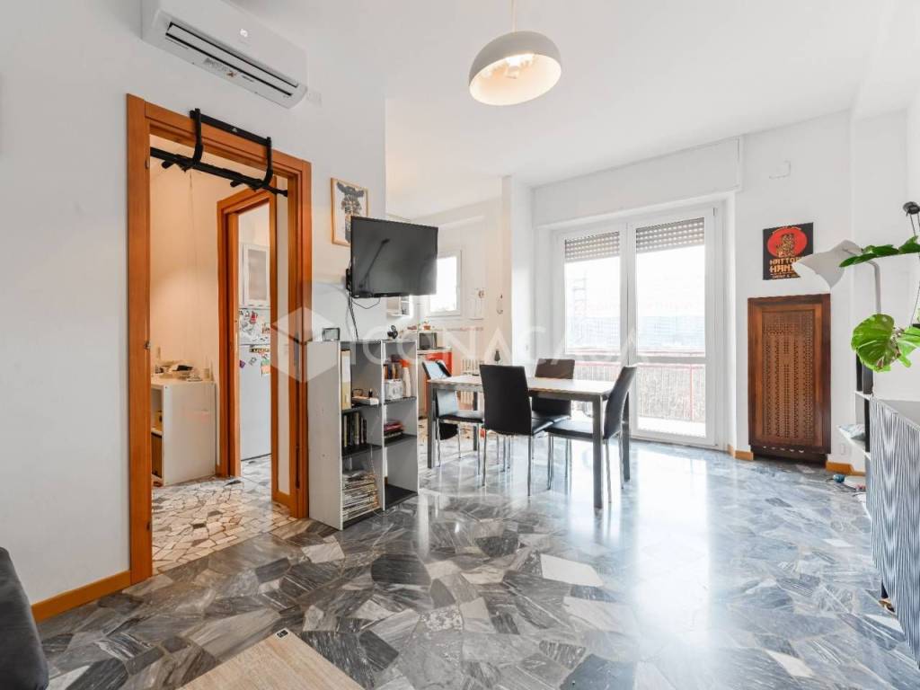 appartamento in vendita a Milano in zona Città Studi