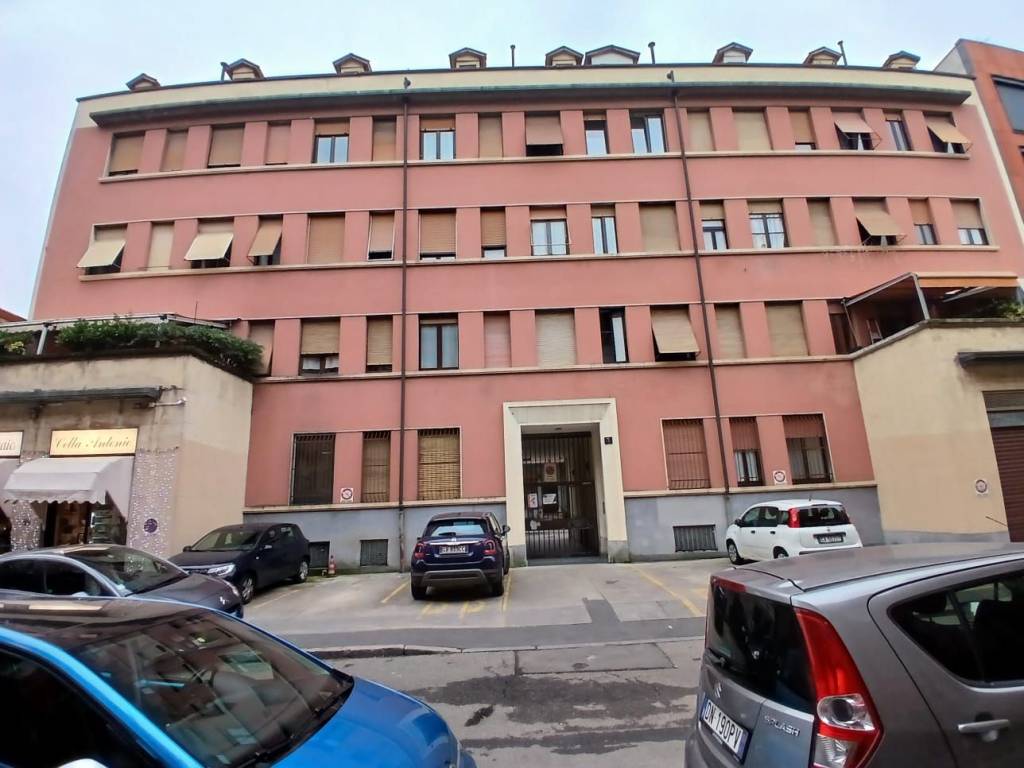 appartamento in vendita a Milano in zona Bicocca