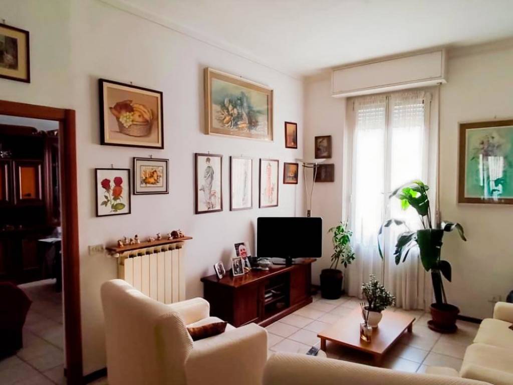 appartamento in vendita a Milano in zona Maggiolina