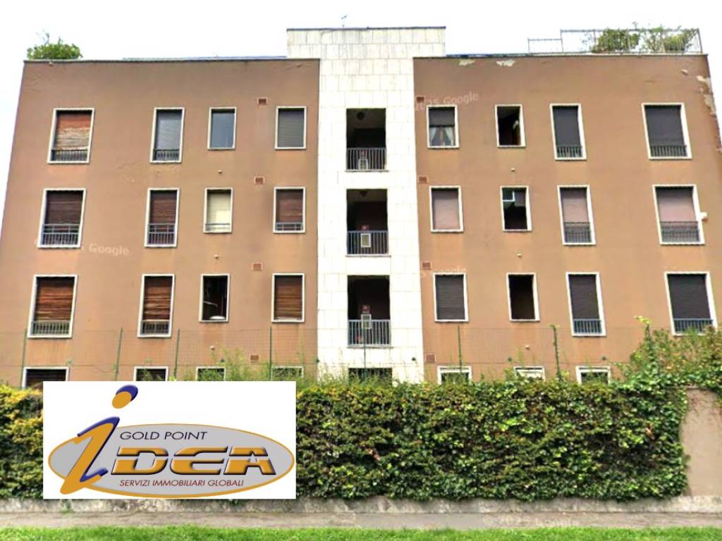 appartamento in vendita a Milano in zona Trenno