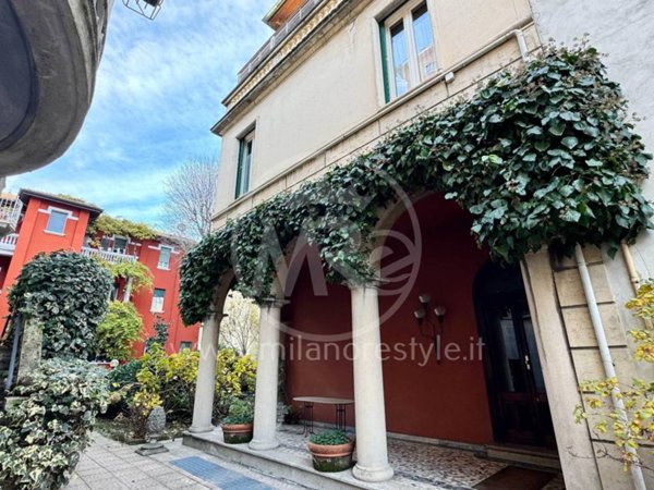 appartamento in vendita a Milano in zona Isola