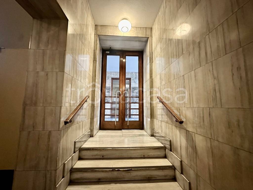 appartamento in vendita a Milano in zona Solari