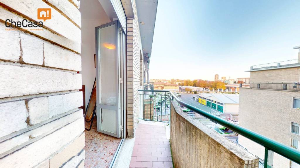 appartamento in vendita a Milano in zona Loreto