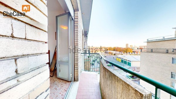 appartamento in vendita a Milano in zona Rottole